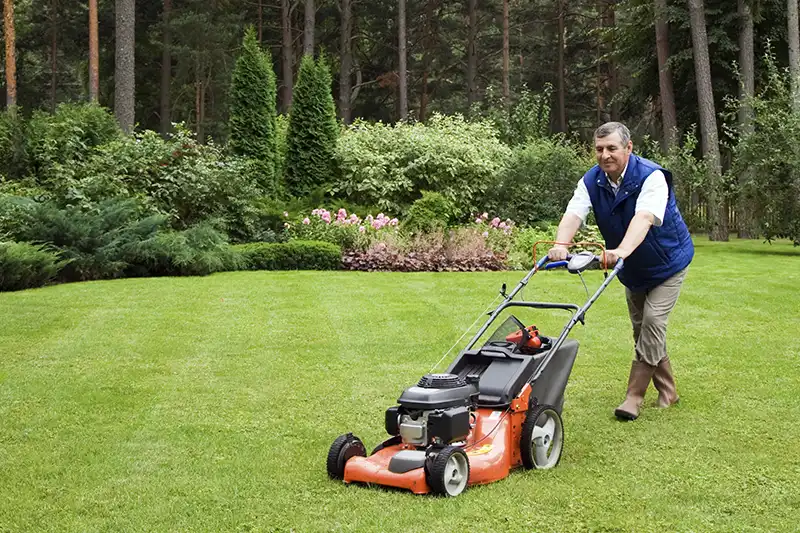 Lawn Mowing for Deltona, FL